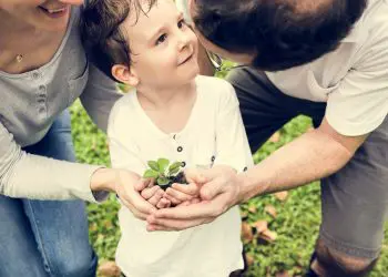 Easy Ways To Help Your Child Become Environmentally Conscious