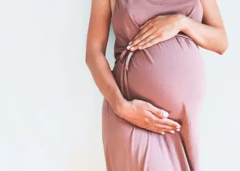 How To Dress When You are Pregnant: 5 Top Tips