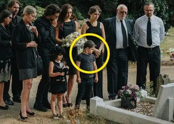 Family Says Farewell to Grandfather – But What the Boy Then Says Shocks Everyone!
